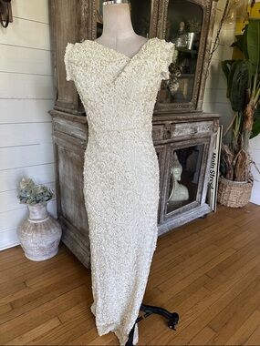 BLACK HALO EVE LUXURY SEQUIN DRESS 6 EXCELLENT